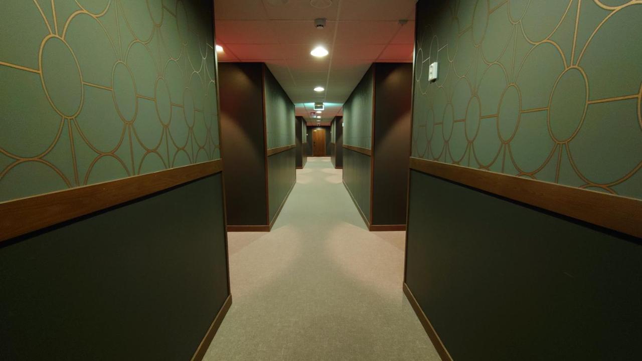 Hotel Guossi Каригасниеми Экстерьер фото